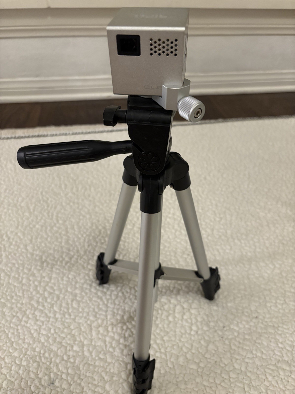 RIF6 Cube Mini Projector with Tripod