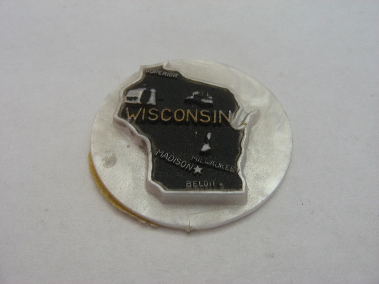 Vintage Wisconsin State Map Souvenir Plaque Black & Gold Cities Madison
