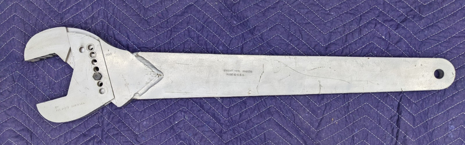 Wright Giant Adjustable Wrench 2-3/4"-4-3/4" by 1/8" 36" Long 9AC36 USA Warranty