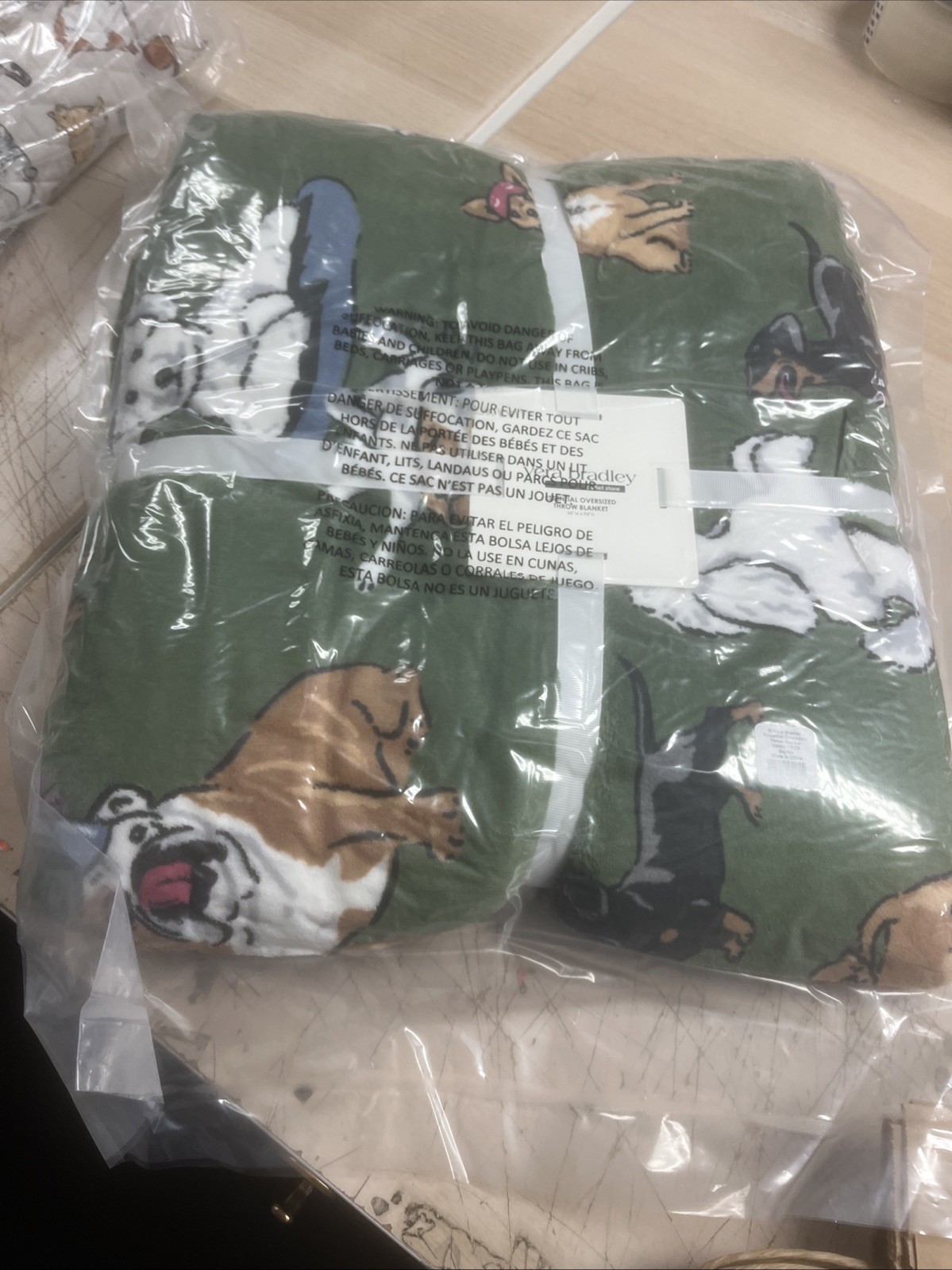 New Vera Bradley DOG PARK 66" x 94" Essentials Oversized Throw Blanket Green 🐶