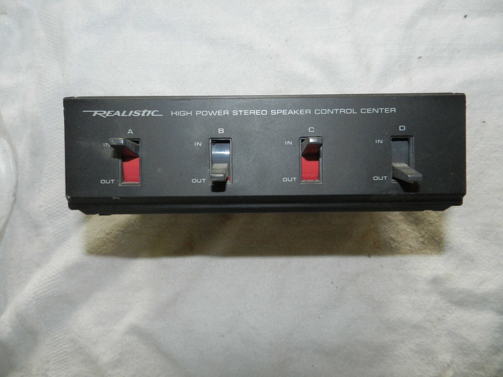 Radio Shack / Realistic High Power Stereo Speaker Control Center Cat. No. 40-136