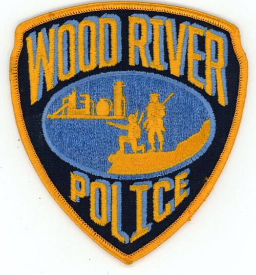 ILLINOIS IL WOOD RIVER POLICE NICE SHOULDER PATCH SHERIFF
