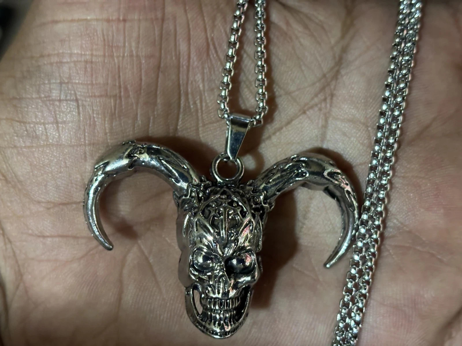 Trillionaire Maker Magical Pendant 5900 Real Spells Wealth Money Success