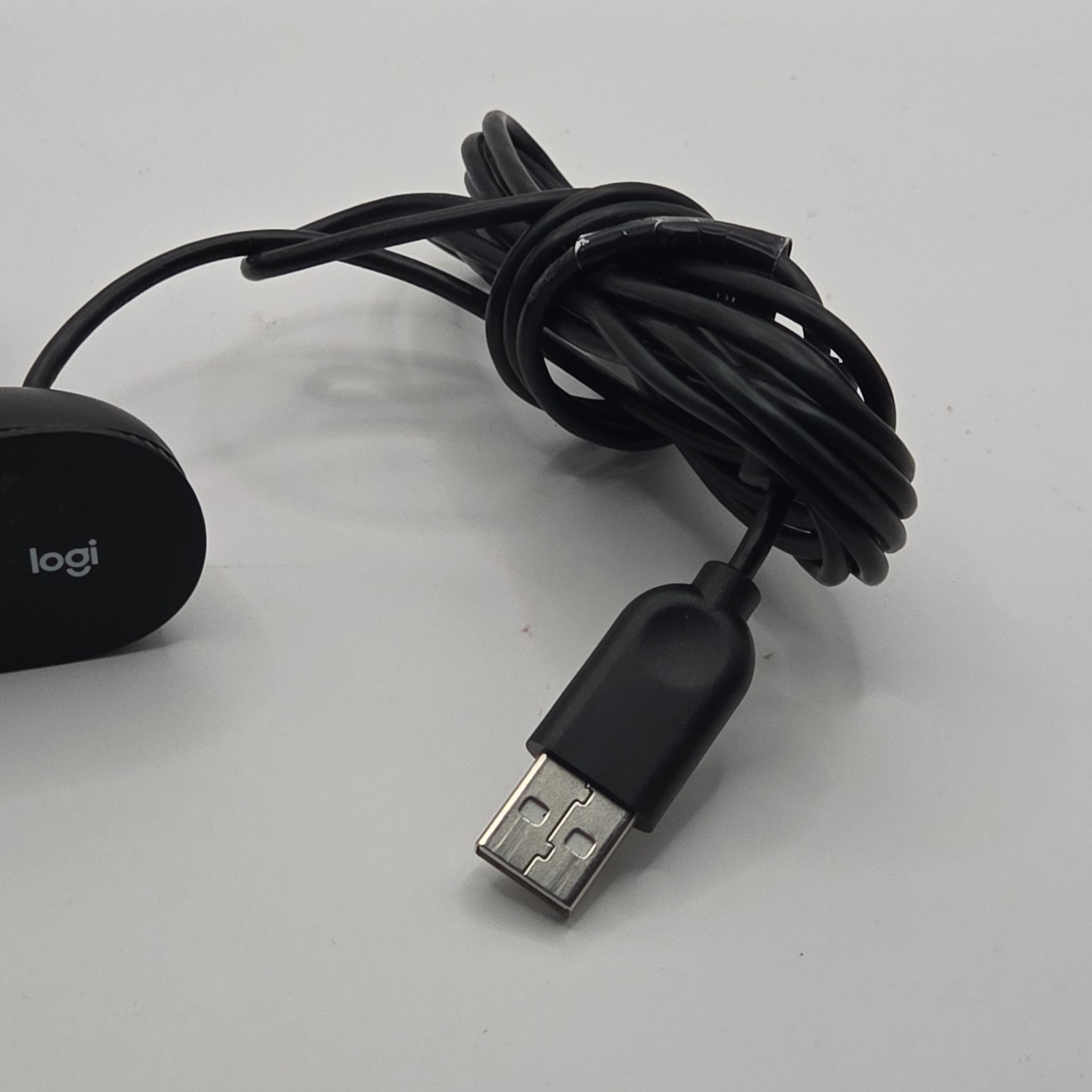 LOGITECH 860-000581 (barely used, clean) Computer Camera WEBCAM