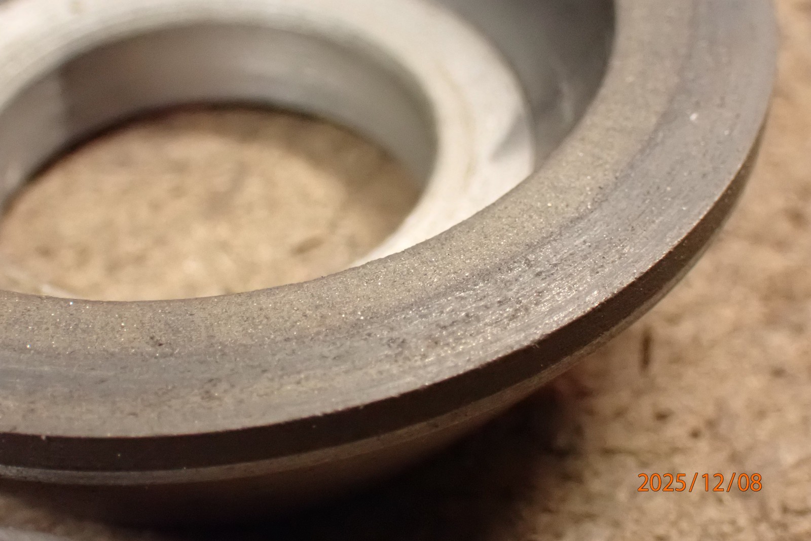 OLDER SMALL CUP GRINDING DIAMOND WHEEL FOR SURFACE TOOL CUTTER GRINDER