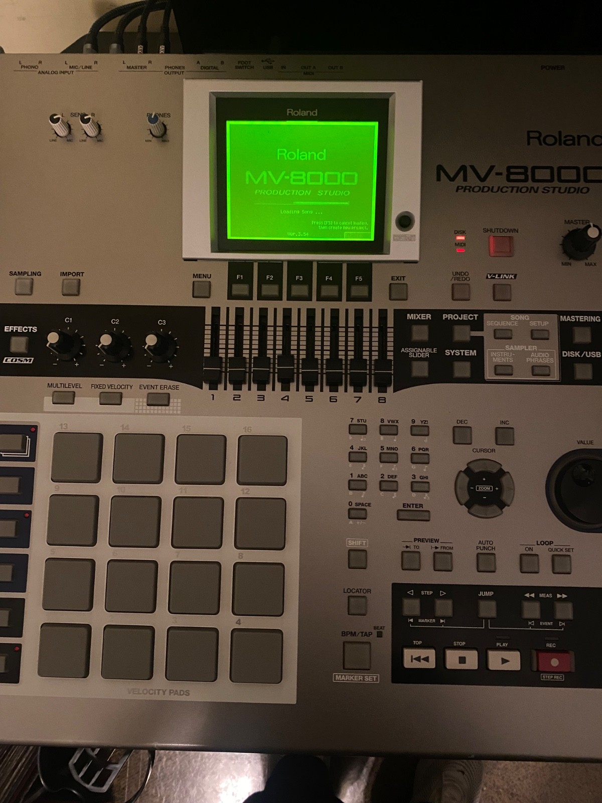 Roland MV-8000 Production Studio Sampler MIDI Sequencer Workstation