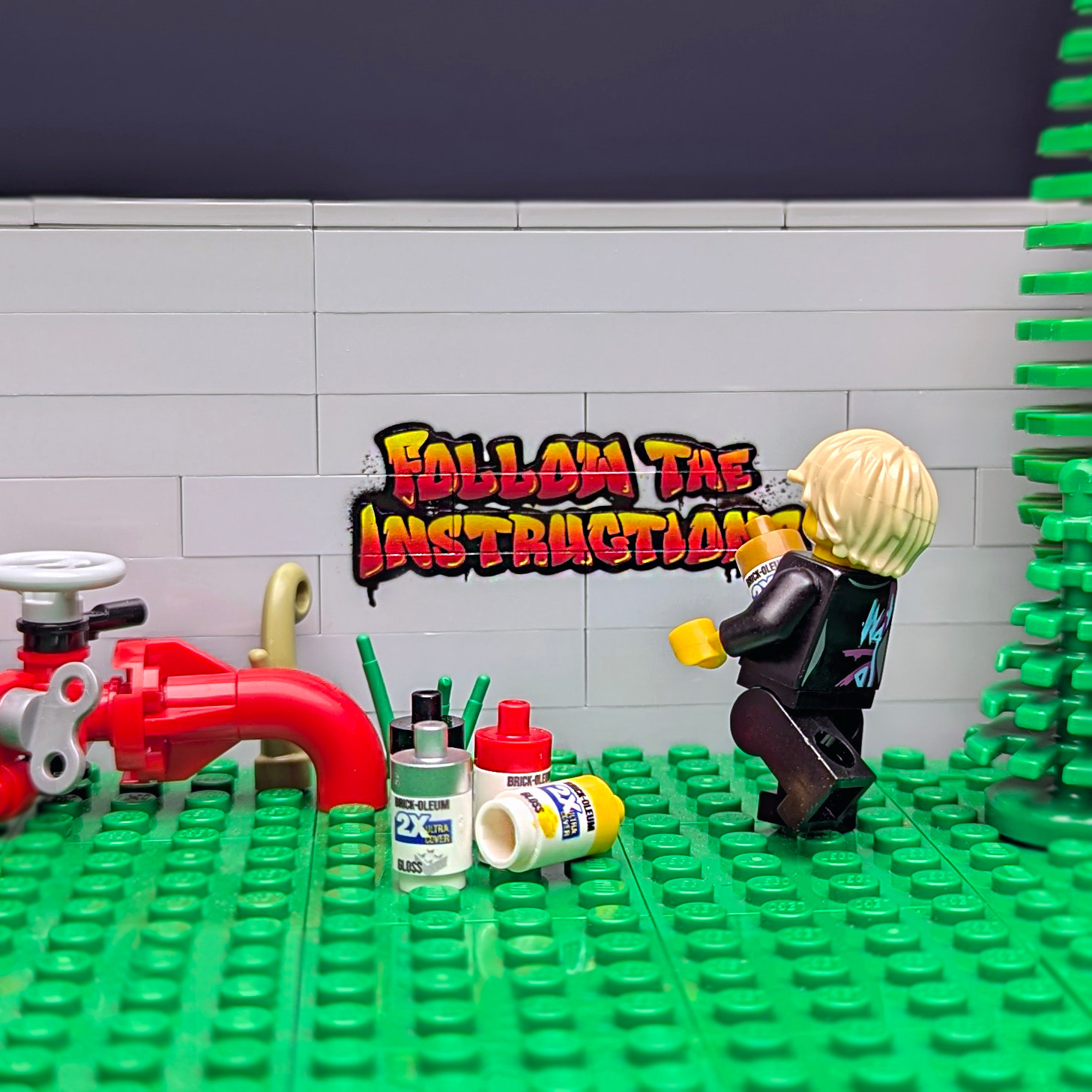 Spray Paint Can (Yellow) - Graffiti - Custom Printed Minifig Scale Brick City