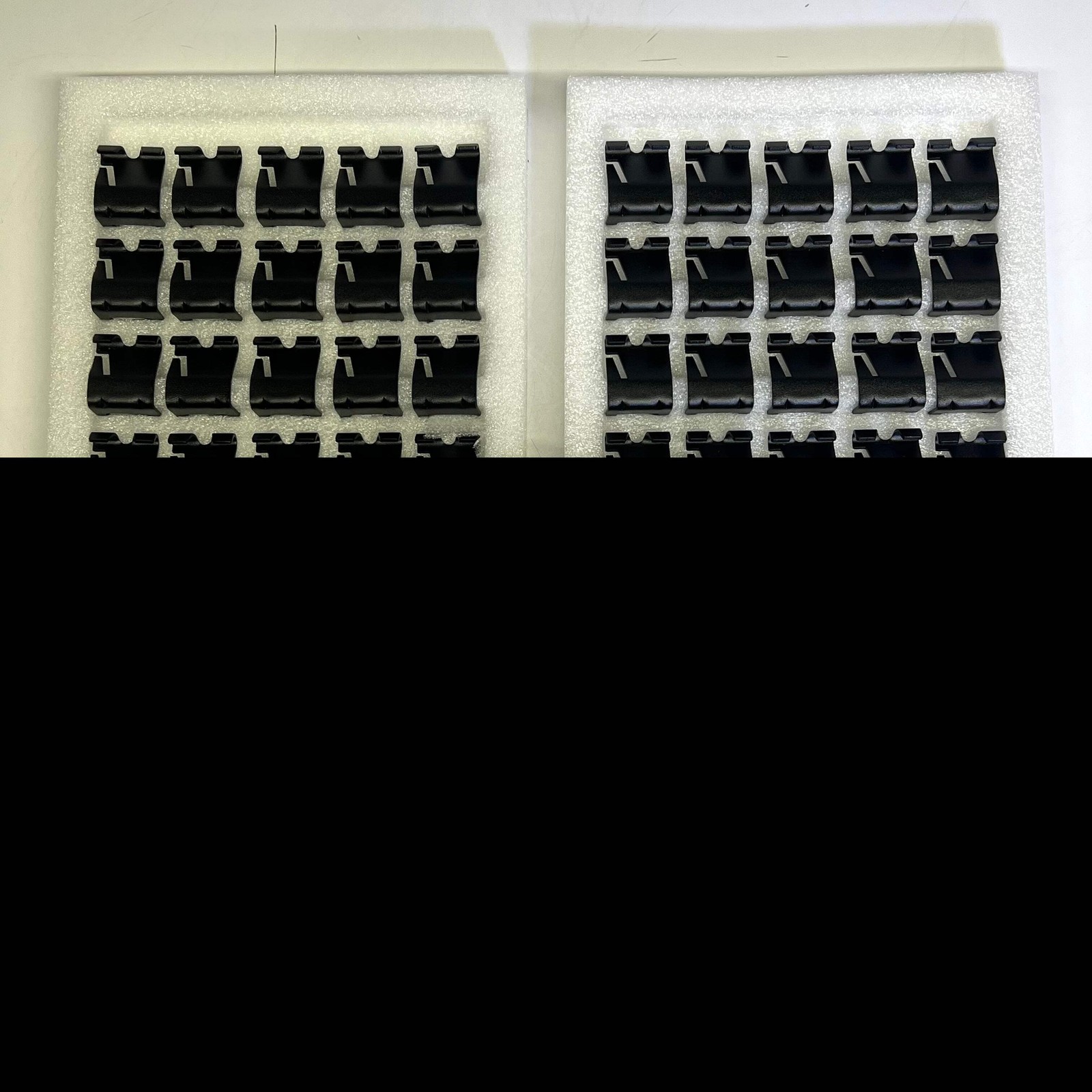EATON (50 PACK) Tripp Lite Series Ceiling Hanging Clips for Trays SRWBUNVCLIP