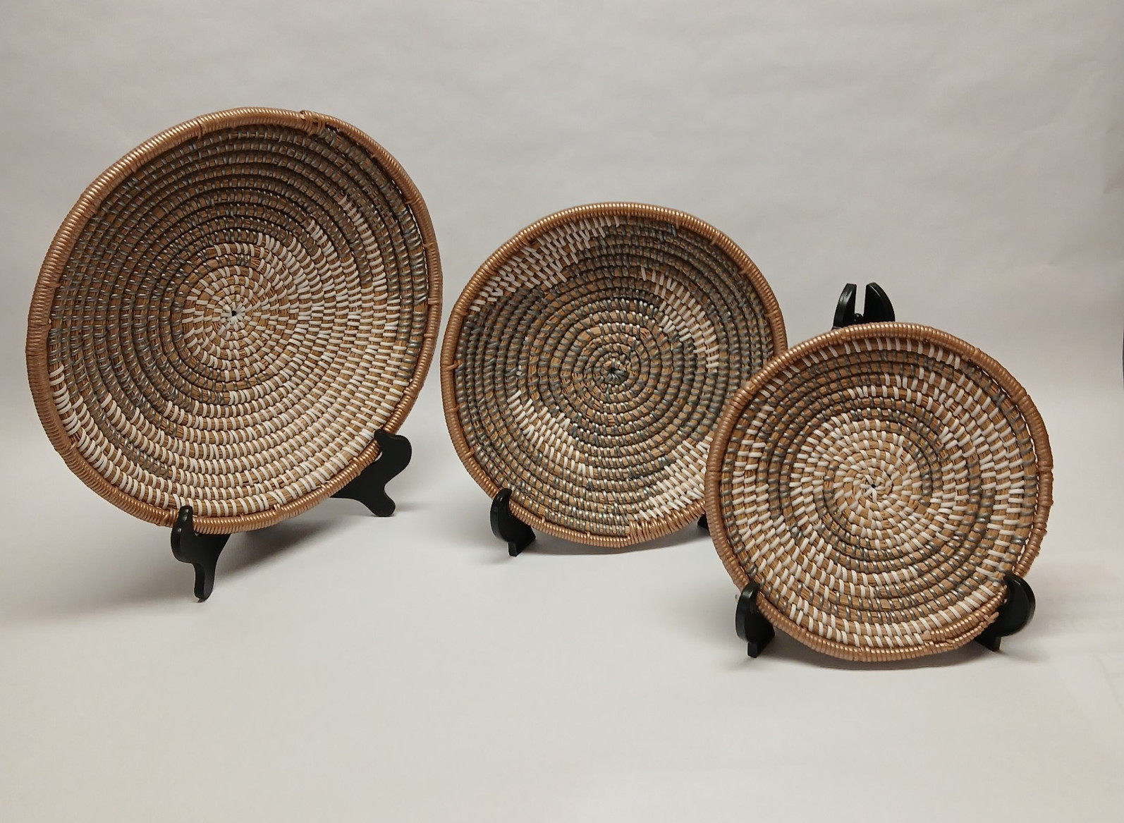 3 Piece Lot of Boho Round Wall Basket Decor, Seagrass Rattan Wicker Gallery Wall