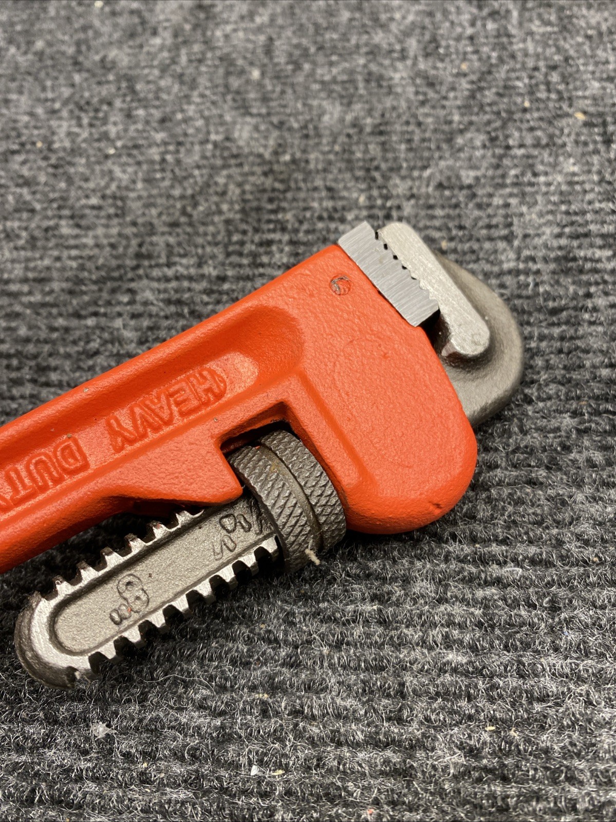 Performance Tool W1133-8B Heavy-Duty Adjustable Straight Pipe Wrench, 8-Inch