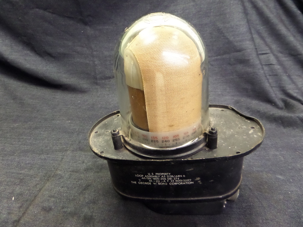 VINTAGE WARBIRD F-51, F-86 AIRCRAFT AVIATION LOOP ANTENNA ASSY AS-313B/ARN-6