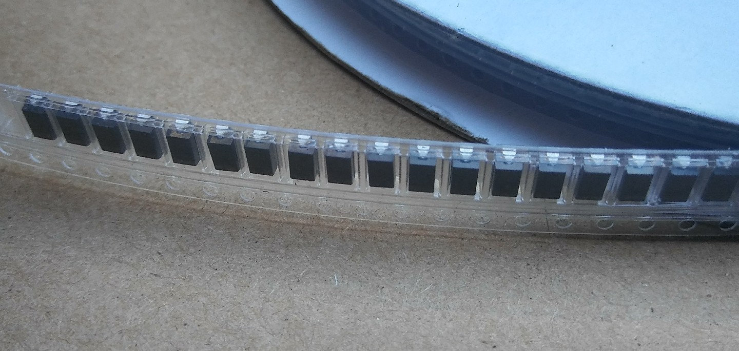 20 Pcs TOSHIBA 60V/3A Schottky DIODE SR360, SS36,SK36 SMD DO-214AC US SELLER
