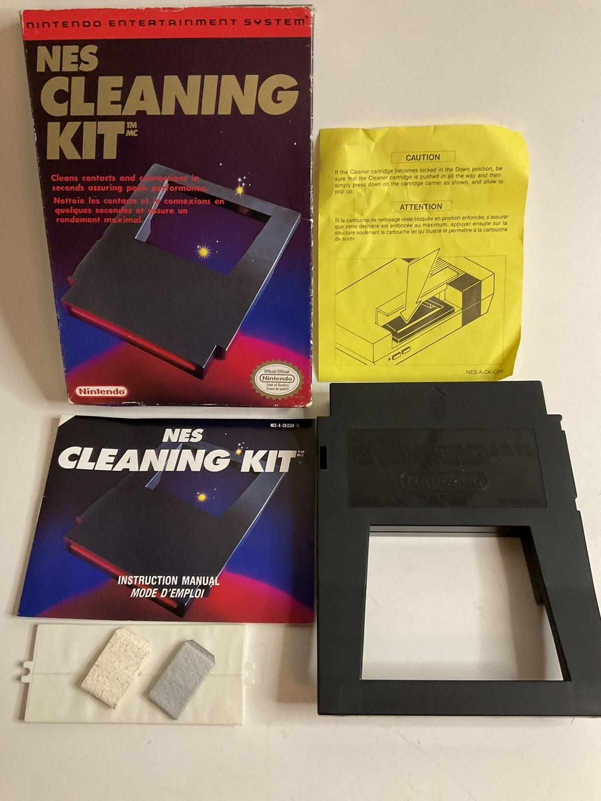 VINTAGE Nintendo Entertainment System (NES) Cleaning Kit Used. Open Box Complete