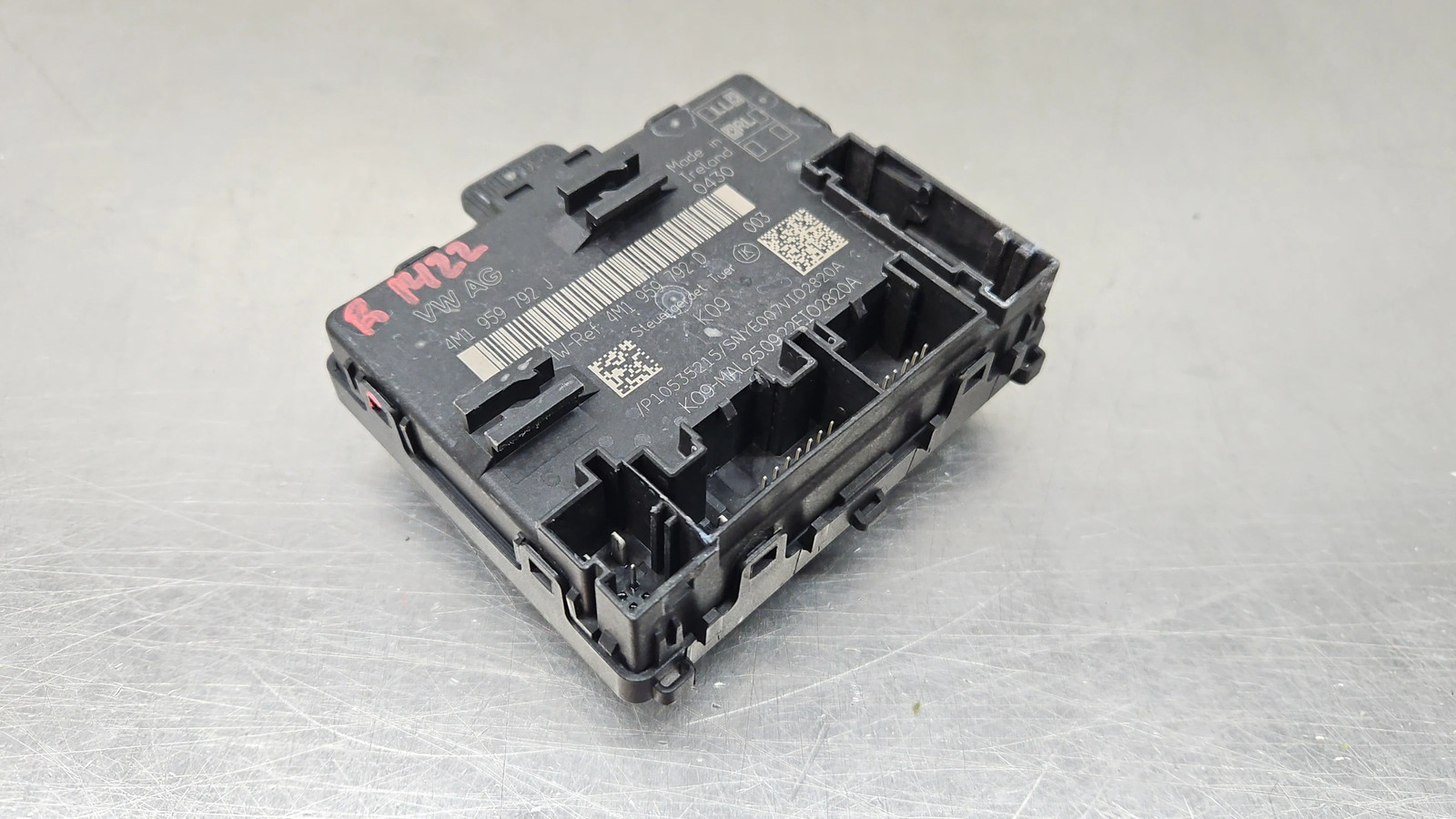 EB1422 2023 23 PORSCHE CAYENNE TURBO S RIGHT RH DOOR CONTROL MODULE