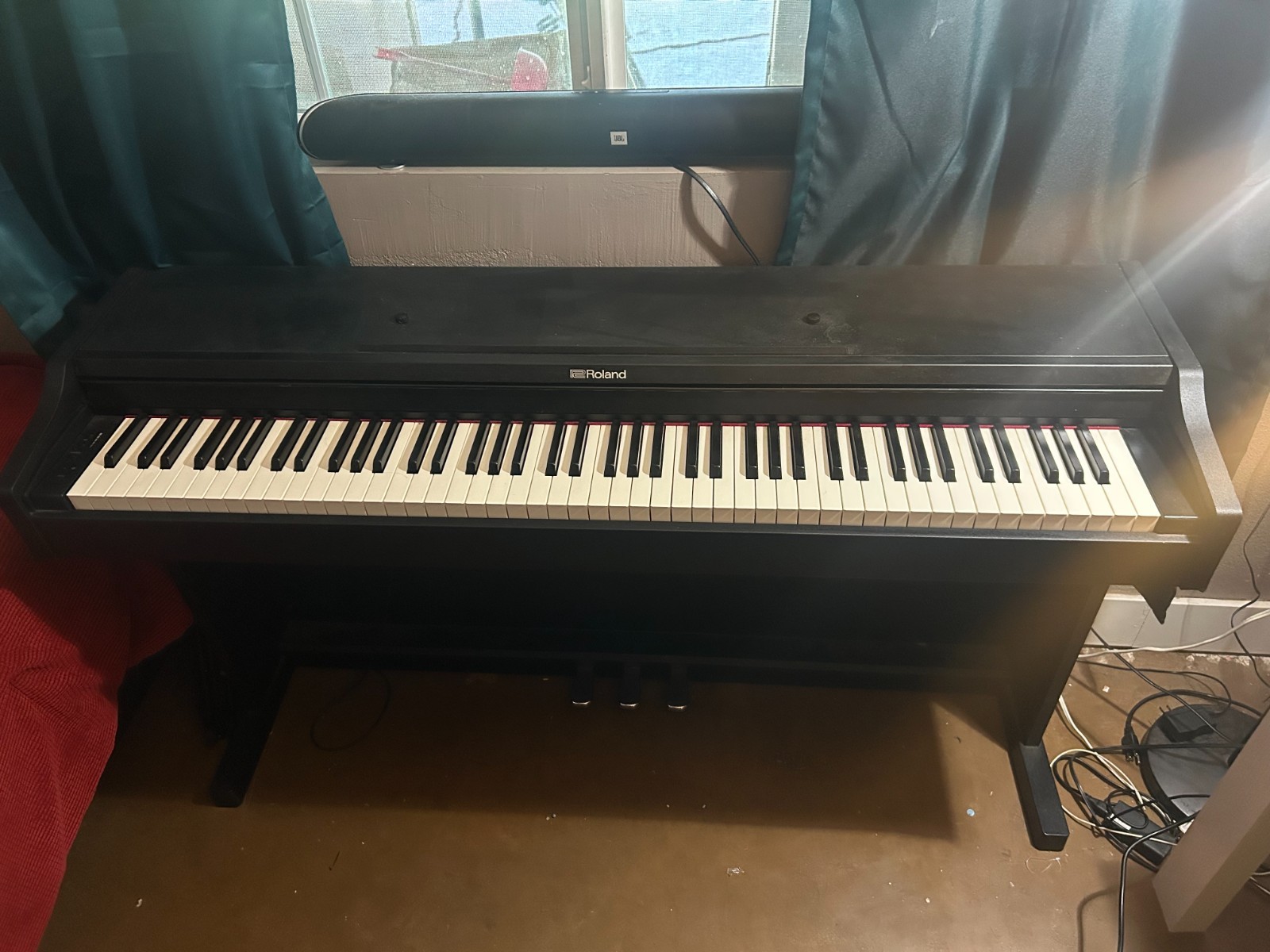 roland rp102 + books and cables