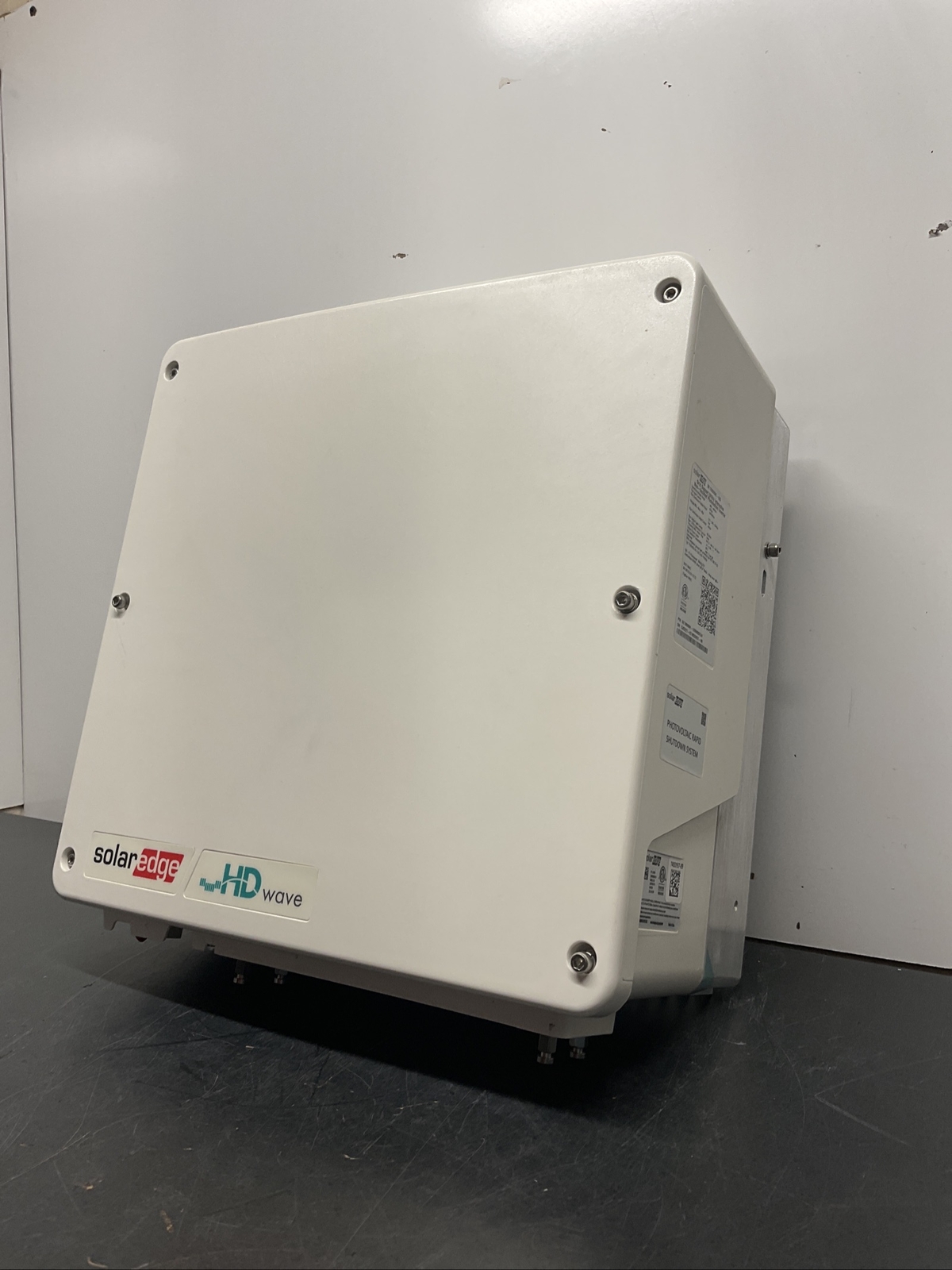 SolarEdge HD Wave Grid Support Single Phase Inverter SE10000H-US000BEN4.