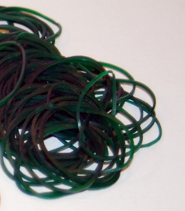 RUBBER GREEN BANDS SIZE 2 1/2" X 1/16" FOR SHIPPING BAGS - FISH, SNAILS, PLANTS