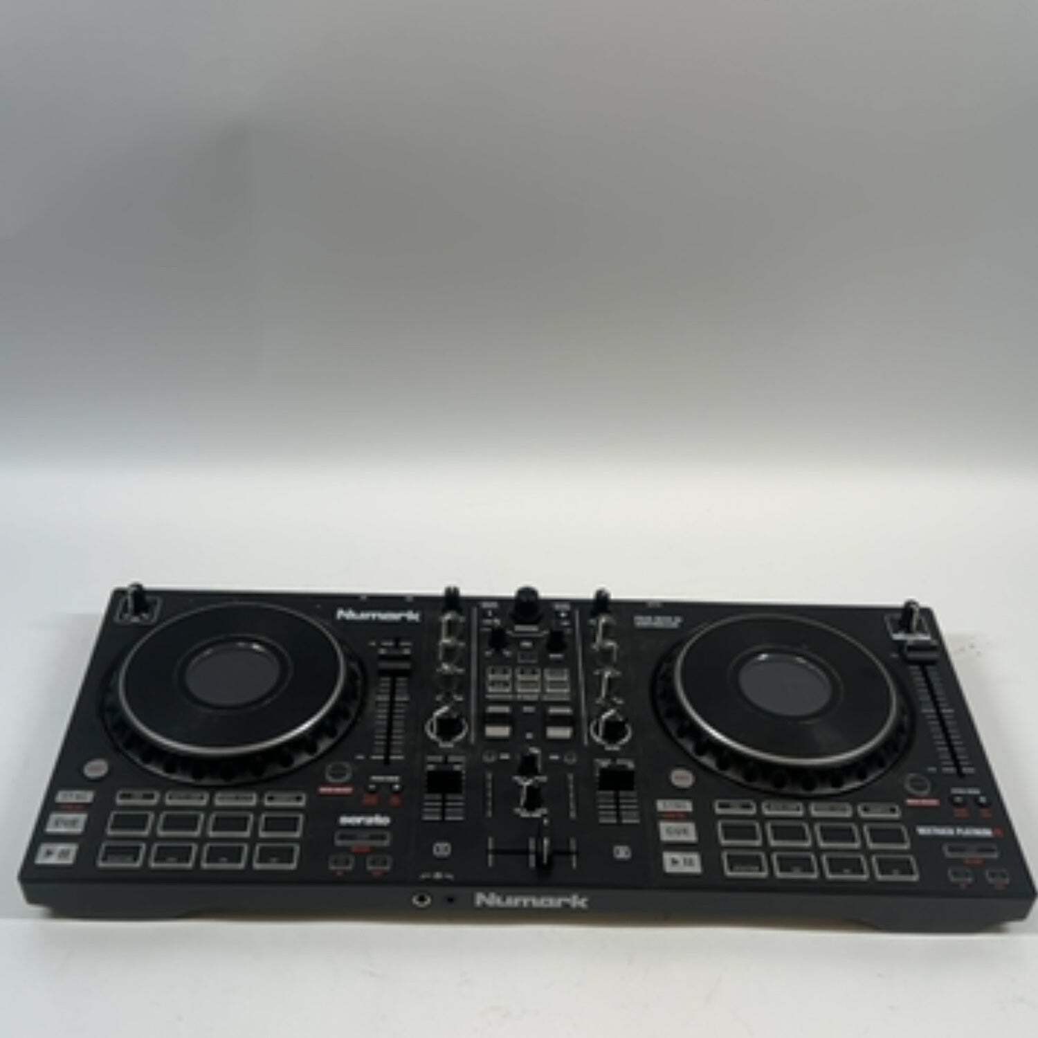 numark mixtrack platinum fx Channel Dj Mixer N/A