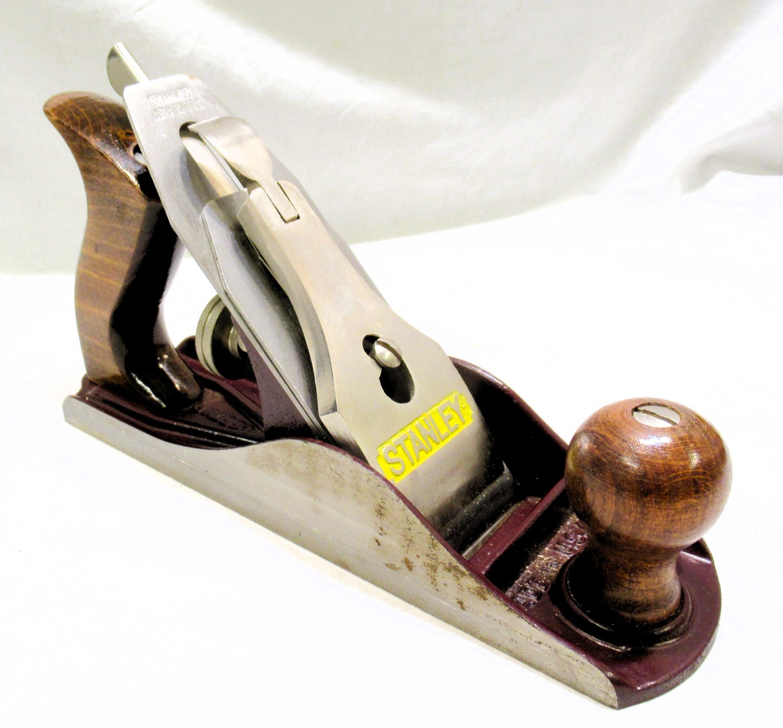 Vintage Stanley No 4 smoothing Bench Plane Woodworking Tool Made in USA
