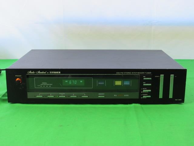 Vintage Fisher “Studio Standard” Model No. FM-660 AM/FM Stereo Tuner/Synthesizer
