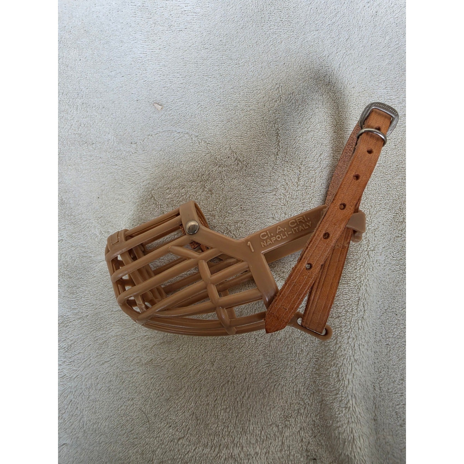 CI. A. CRI. Napoli Italy Basket Dog Muzzle Tan Plastic Leather Strap Size 1