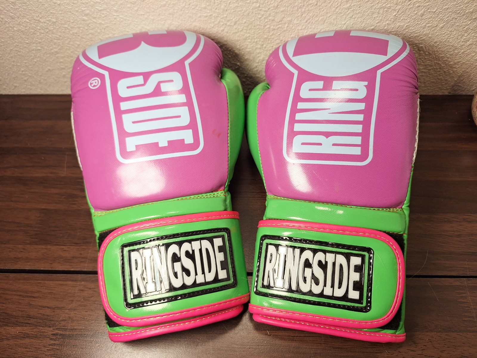 Ringside Apex FTG! L XL Boxing Gloves Great Condition