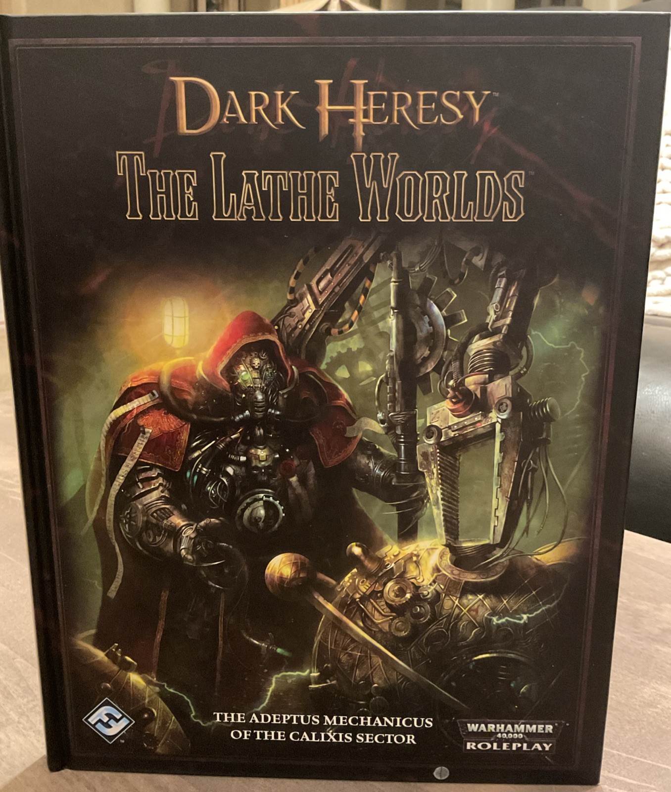 2012 - Warhammer 40K RPG Dark Heresy The Lathe Worlds / HC / OOP VG+ 🔥👀