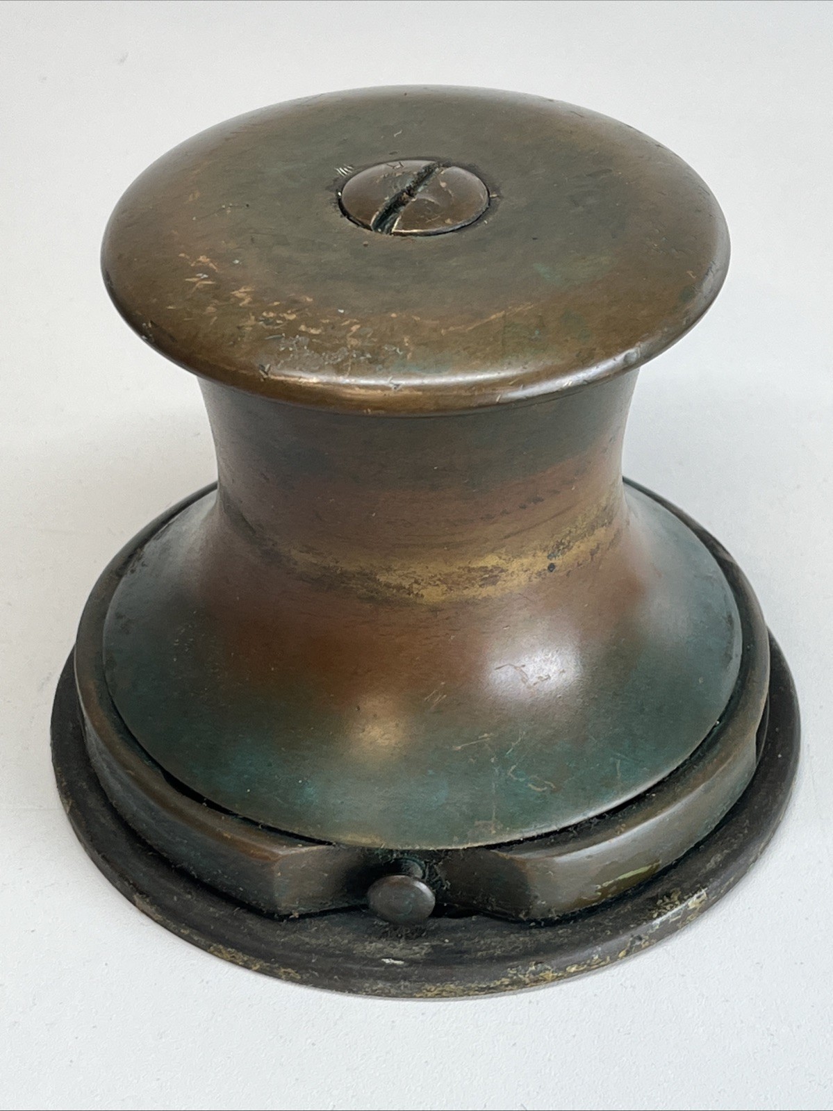 Bronze Sailboat Winch 6" Base Diameter-Flat Handle Style