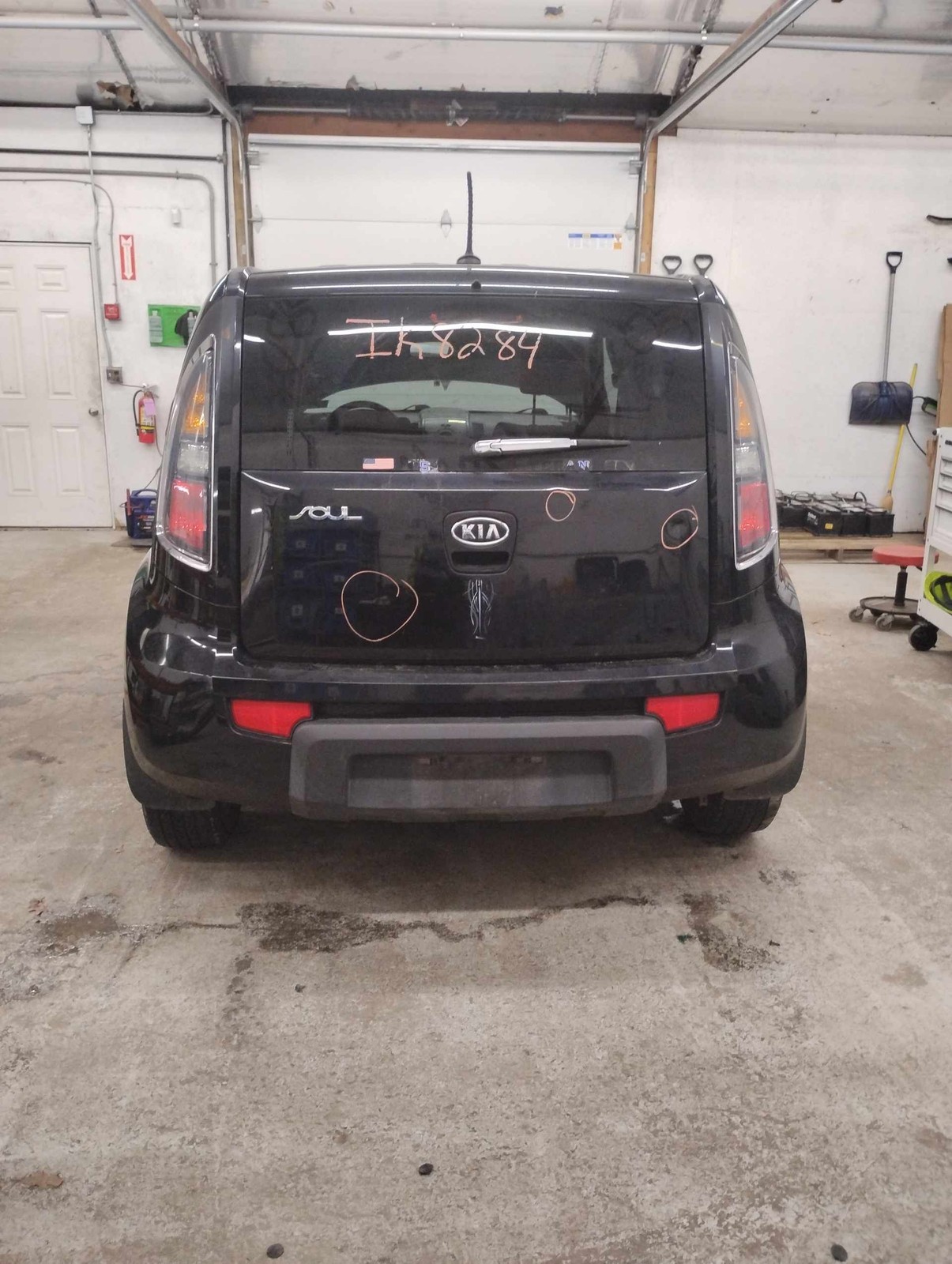 Spindle Knuckle Front KIA SOUL Left 10 11