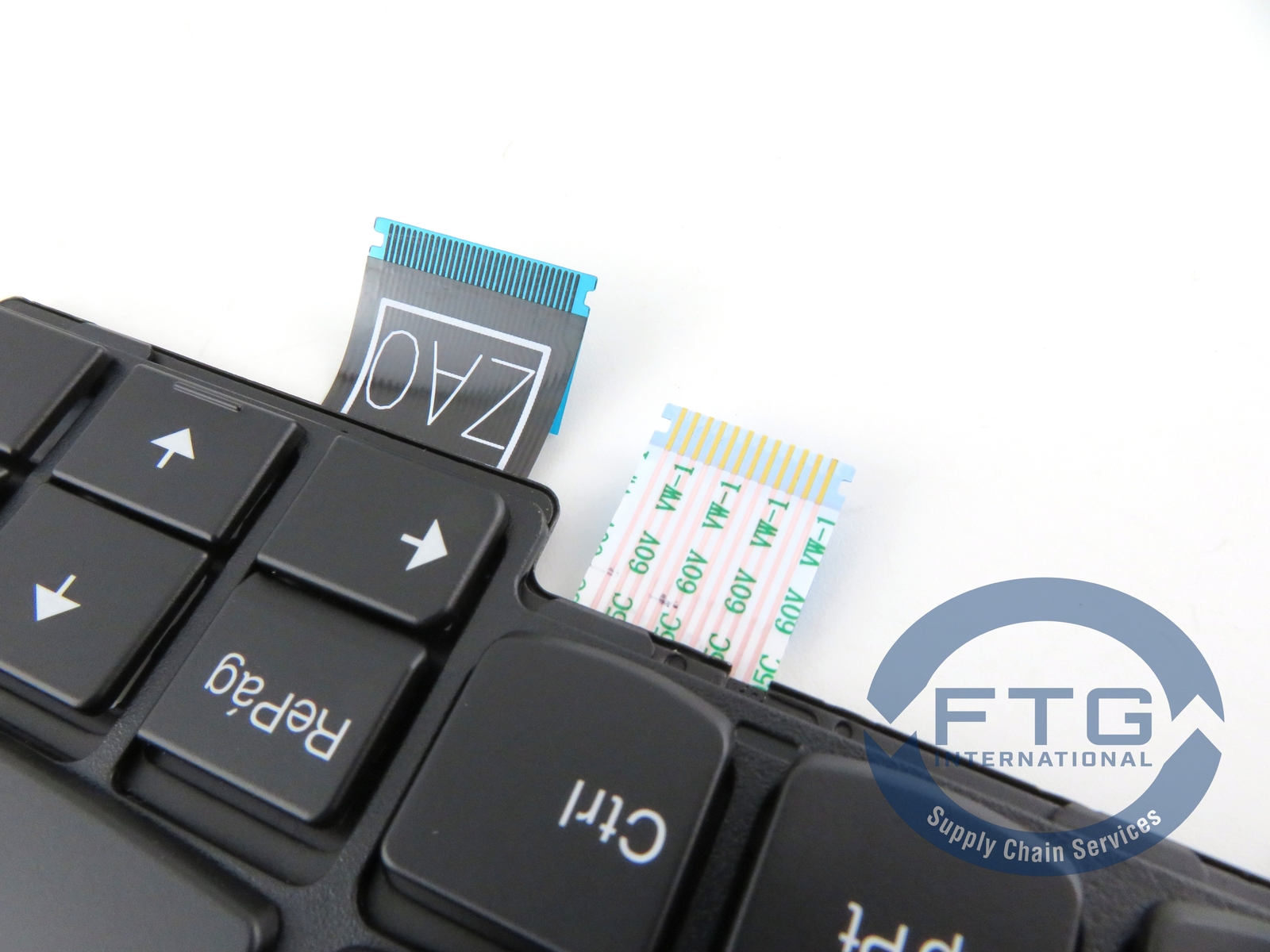 01YT145 Keyboard internal; includes c-cover assemblies