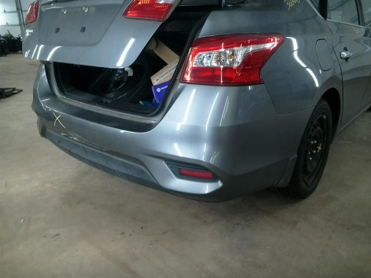 Passenger Right Front Spindle/Knuckle Fits 11-25 LEAF 104727338