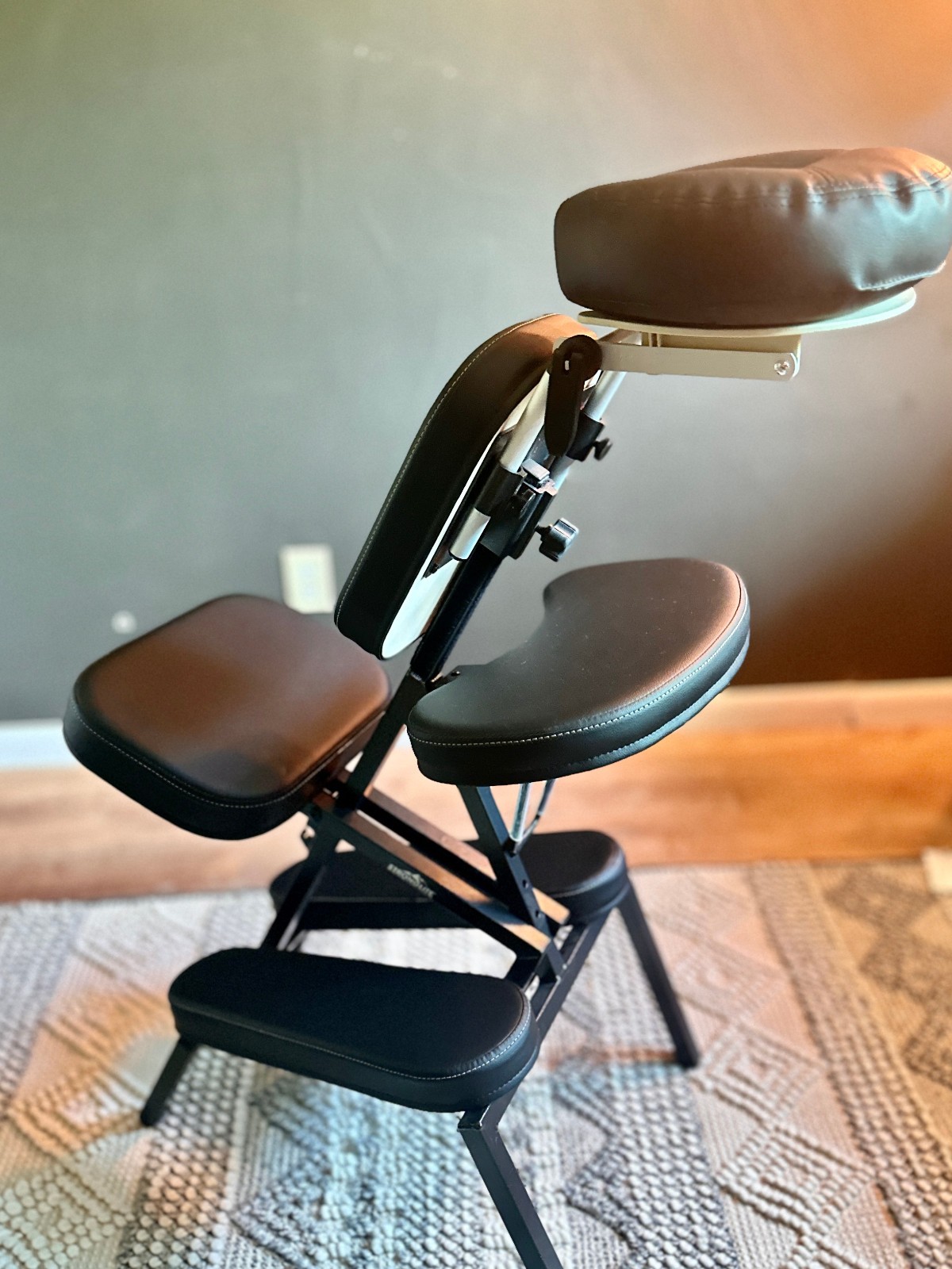 Stronglite Microlite Massage Chair - Barely Used/Excellent Condition