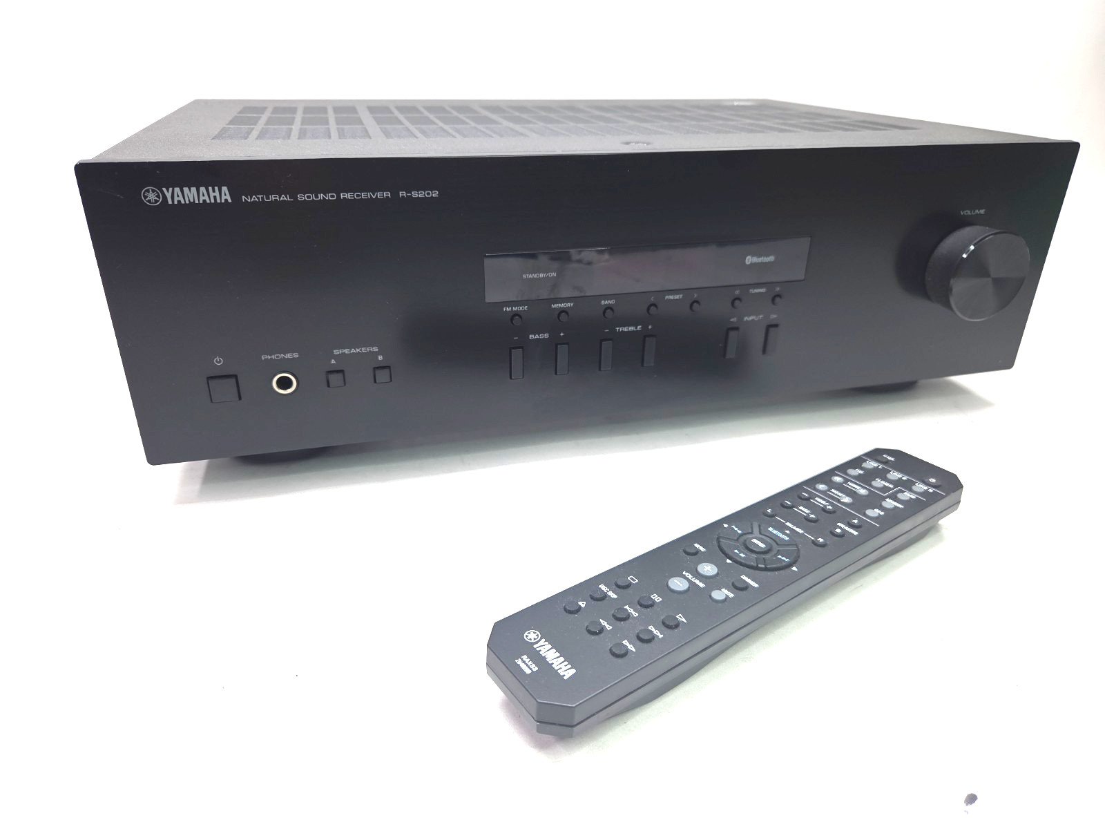 Yamaha Natural Sound Receiver 2 Channel Home Stereo Bluetooth W/ Remote Bundle