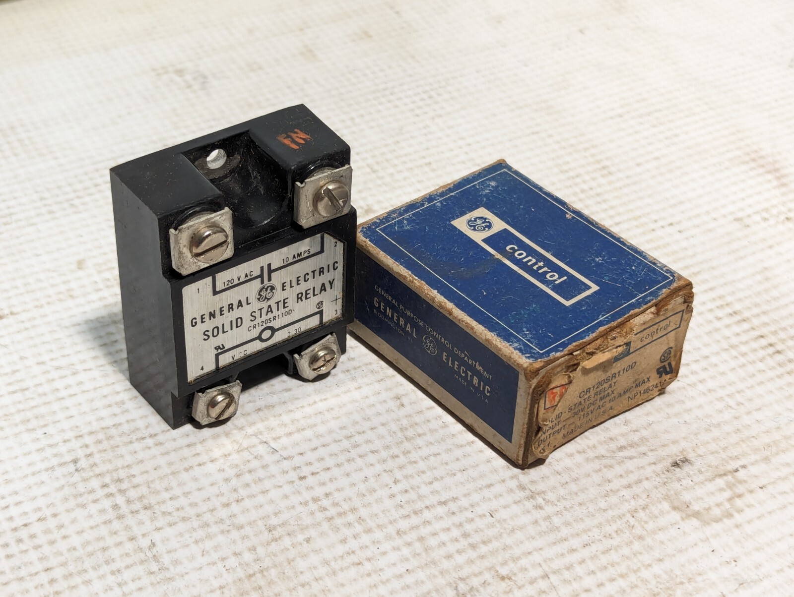 General Electric Solid State Relay CR120SR110D