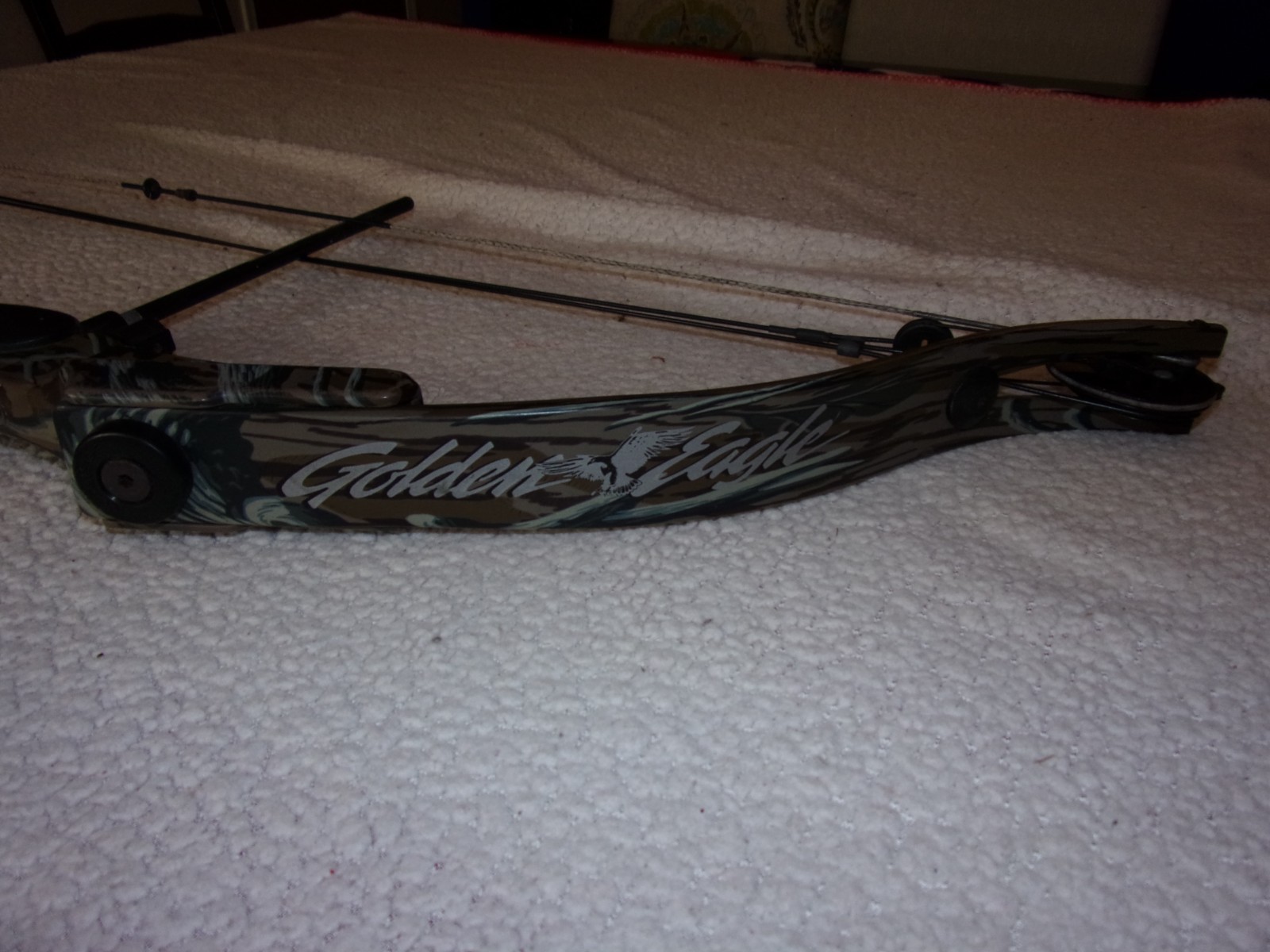 Golden Eagle Hawk System Compound Bow