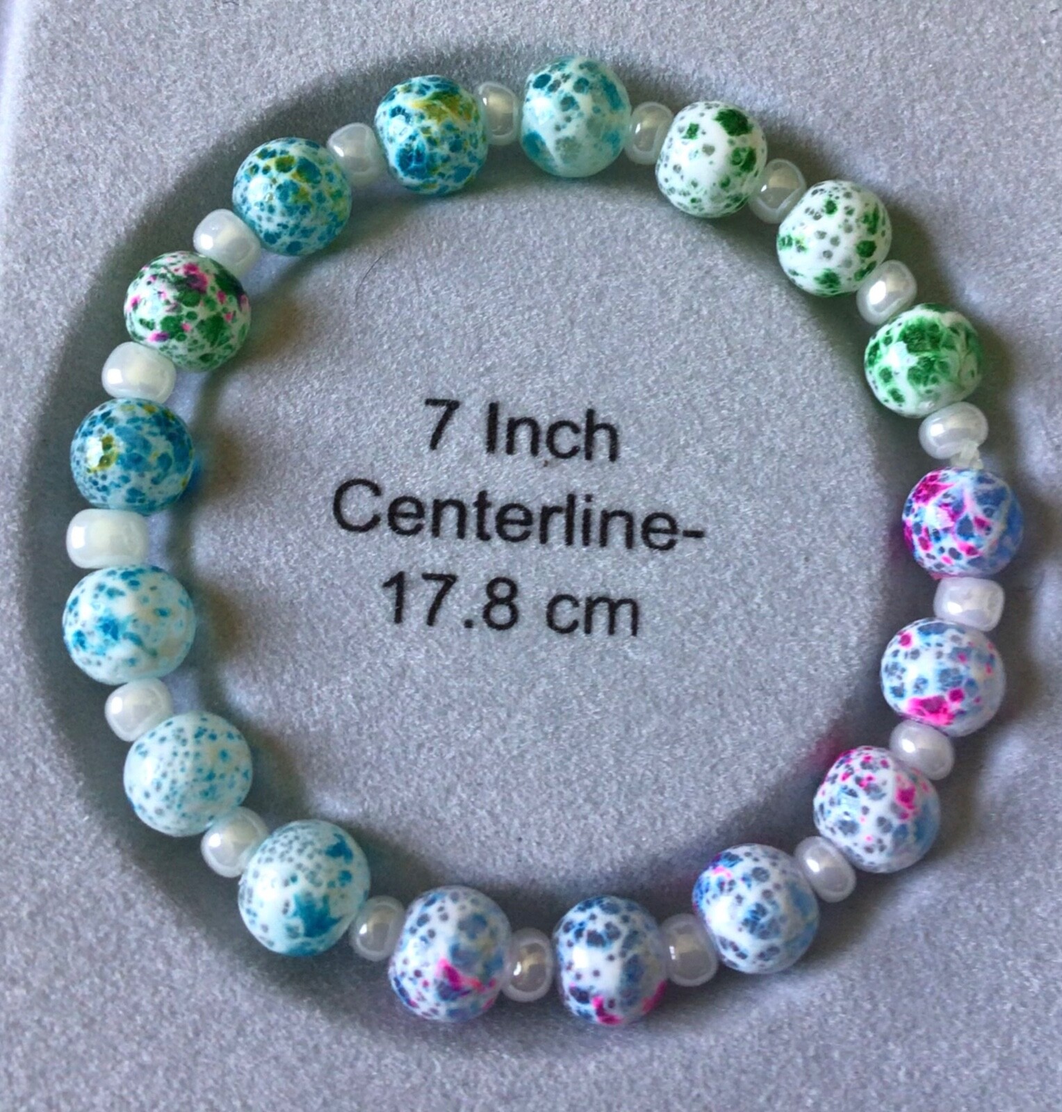 7" bracelet w/multicolored beads, made in the USA