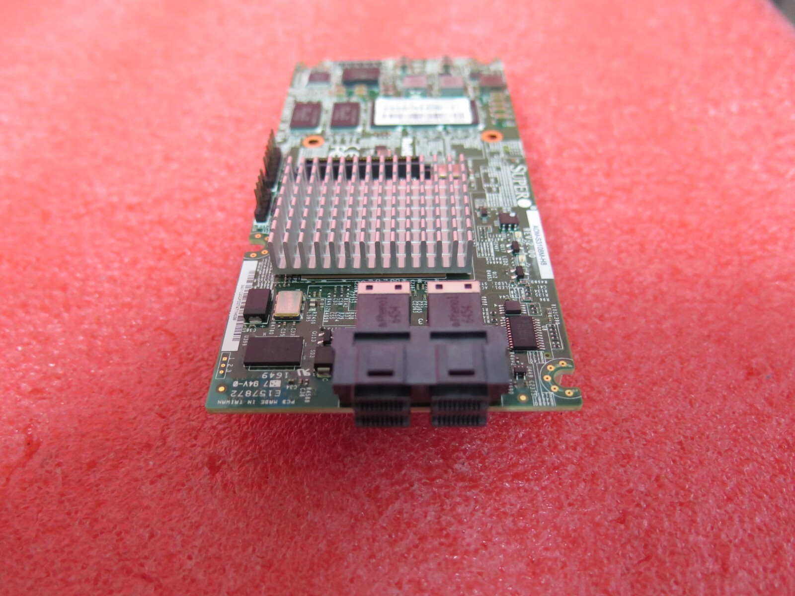 AOM-S3108M-H8 SUPERMICRO 3108 MEGARAID 8-PORT 12GB PCI-E 3.0 SAS-3 2GB CACHE