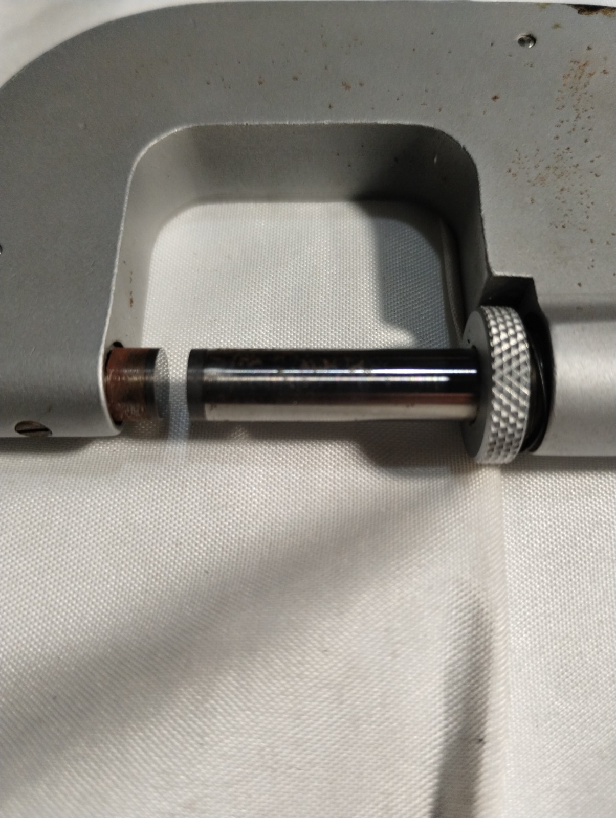 Federal 200P-1 Indicating Micrometer with Case - read