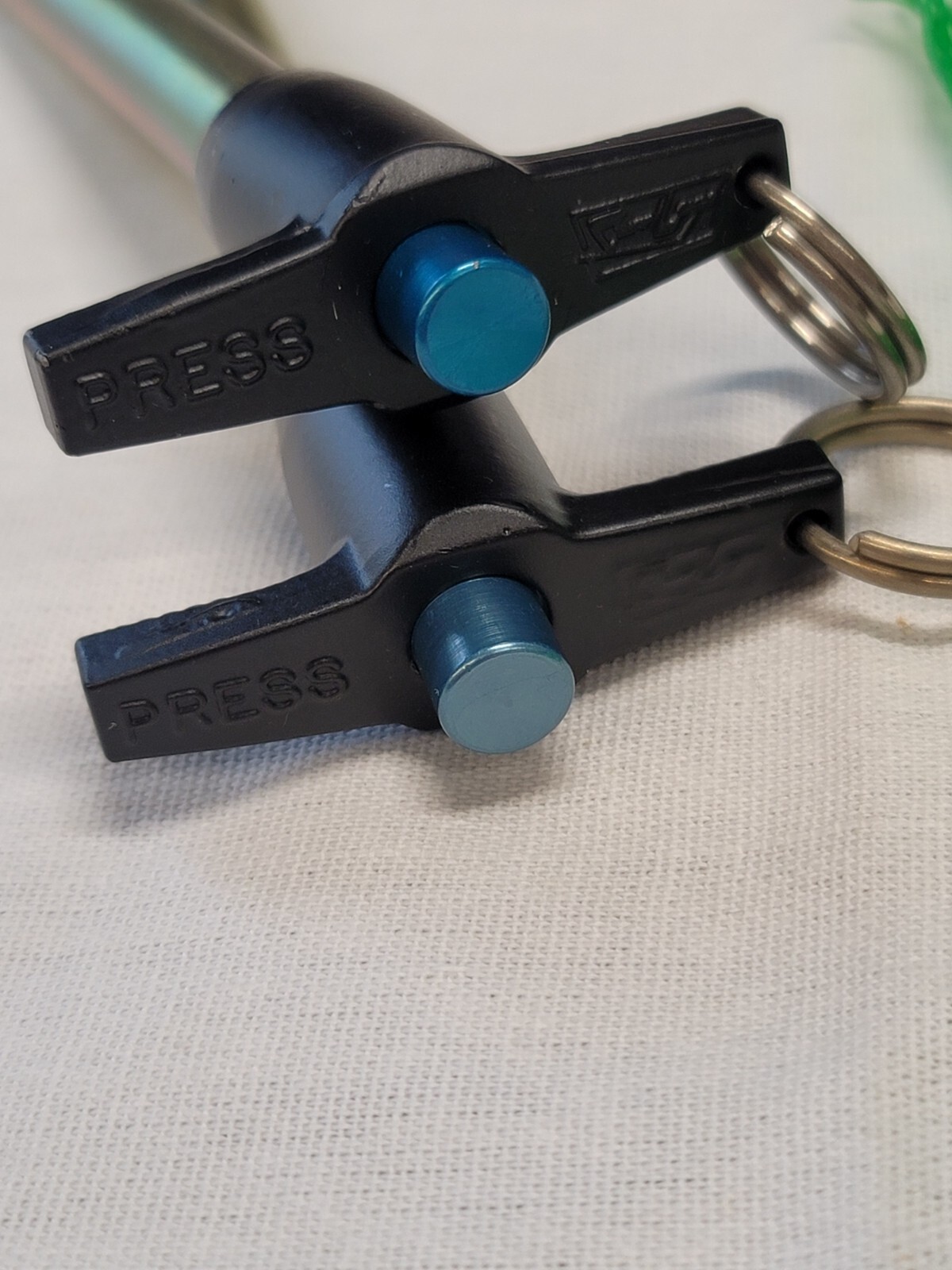 Carr Lane Ball Release Locking Hitch Trailer Tow Pin T-Handle 1/2 4" CL-8-BLPT-4