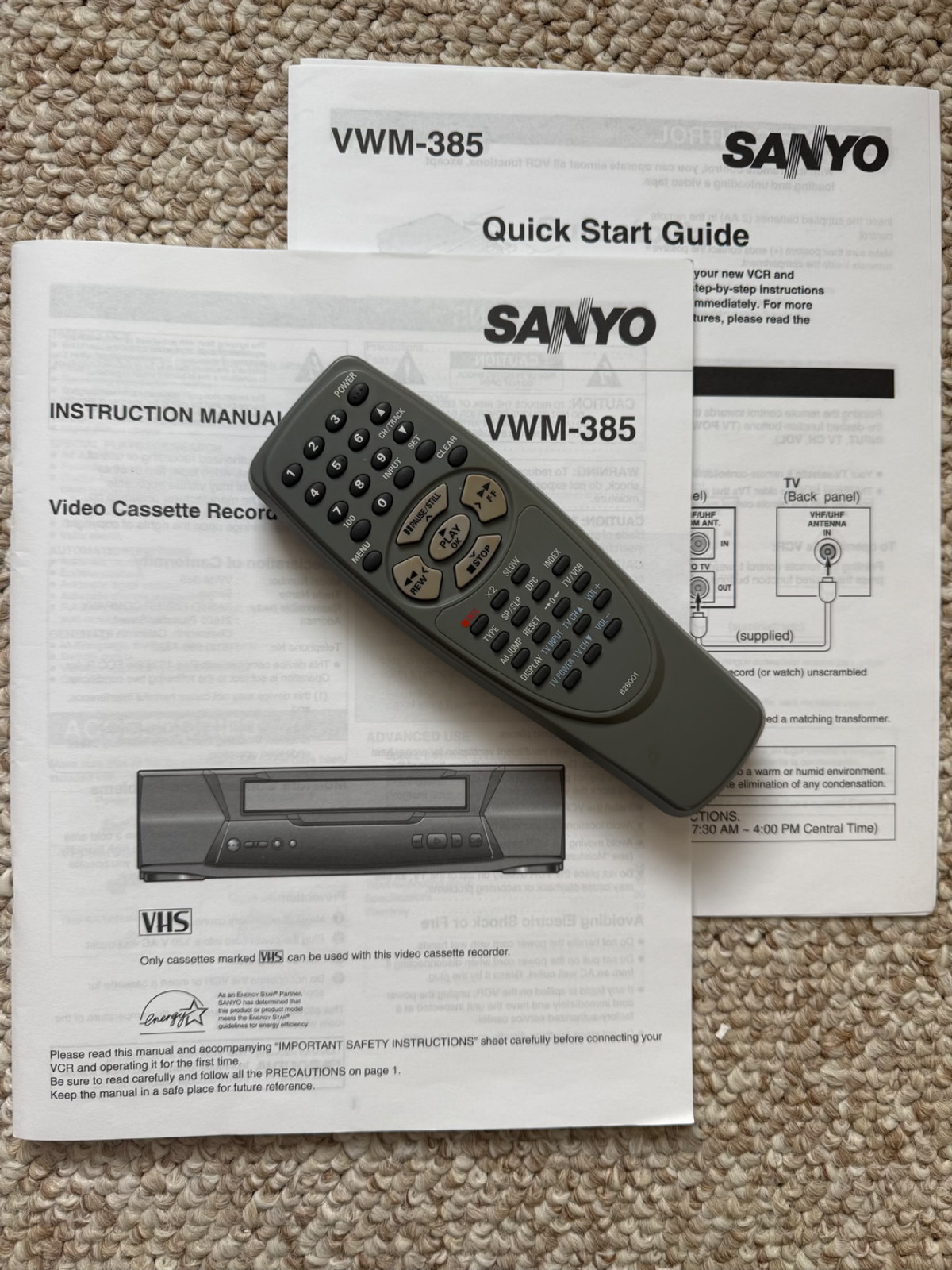 SANYO VWM-385 instruction manual and remote
