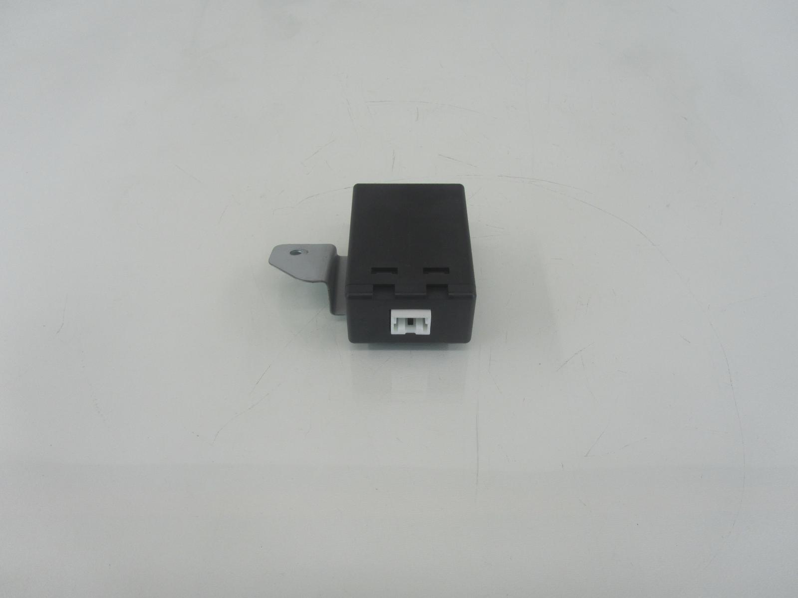 08-13 NISSAN ROGUE Keyless Entry Conventional Theft-Locking Relay Control Module