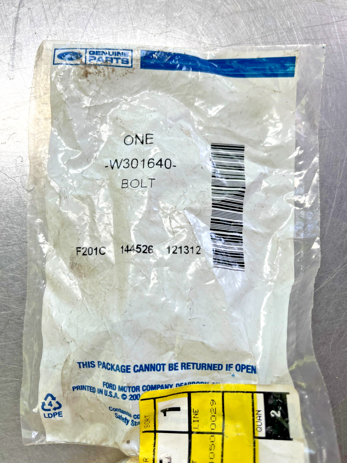 W301640  Genuine OEM  Ford   BOLT   Motorcraft