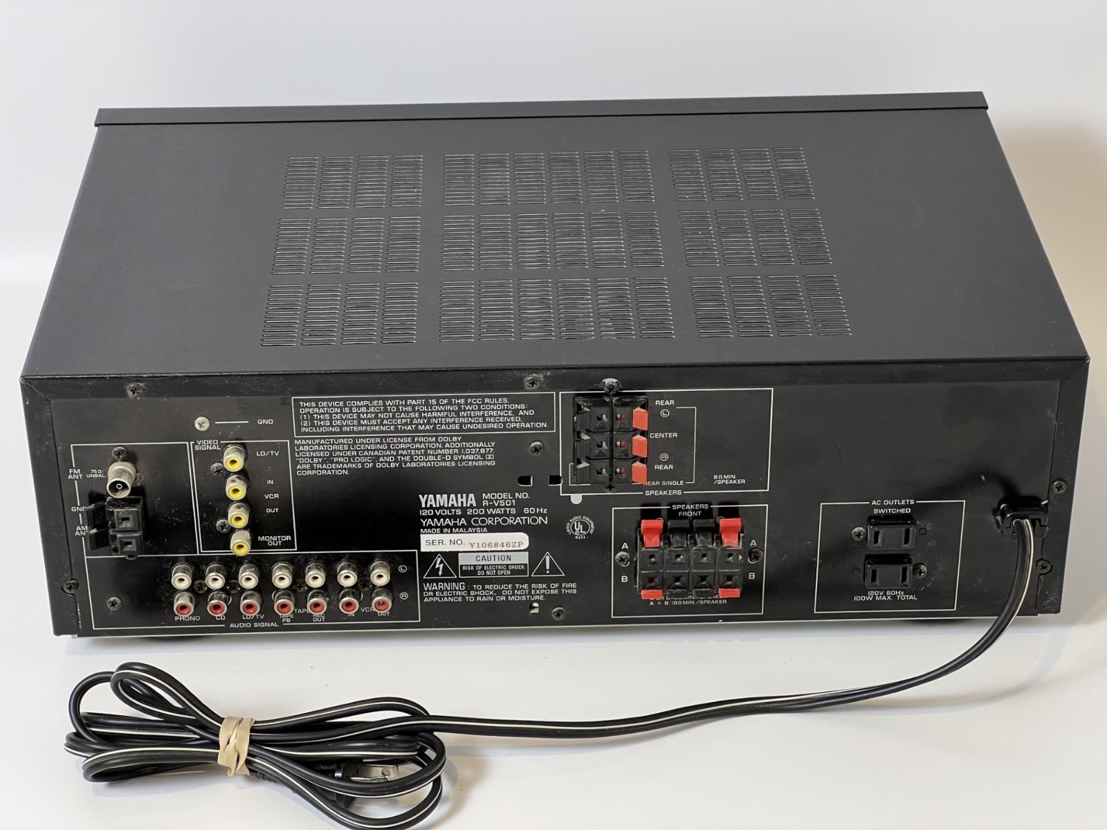 Yamaha R-V501 Natural Sound Amplifier / Stereo Receiver Dolby Pro Logic - Tested