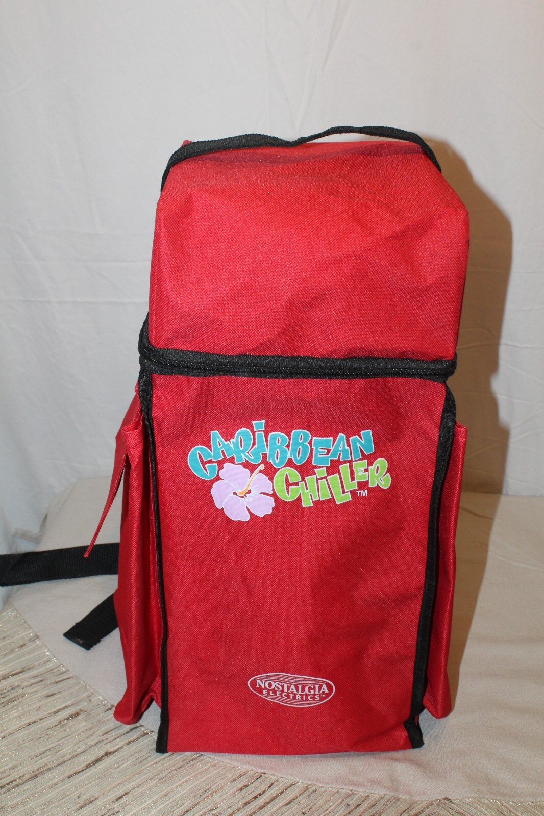 Nostalgia Electrics CARIBBEAN CHILLER Frozen Drink Slush Maker & Carry Bag MSB64