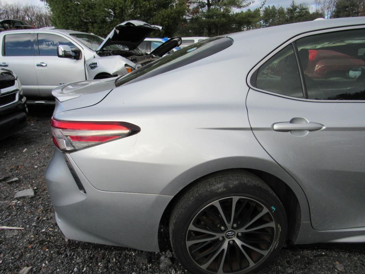 CAMRY 2018 Glove Box 1013462