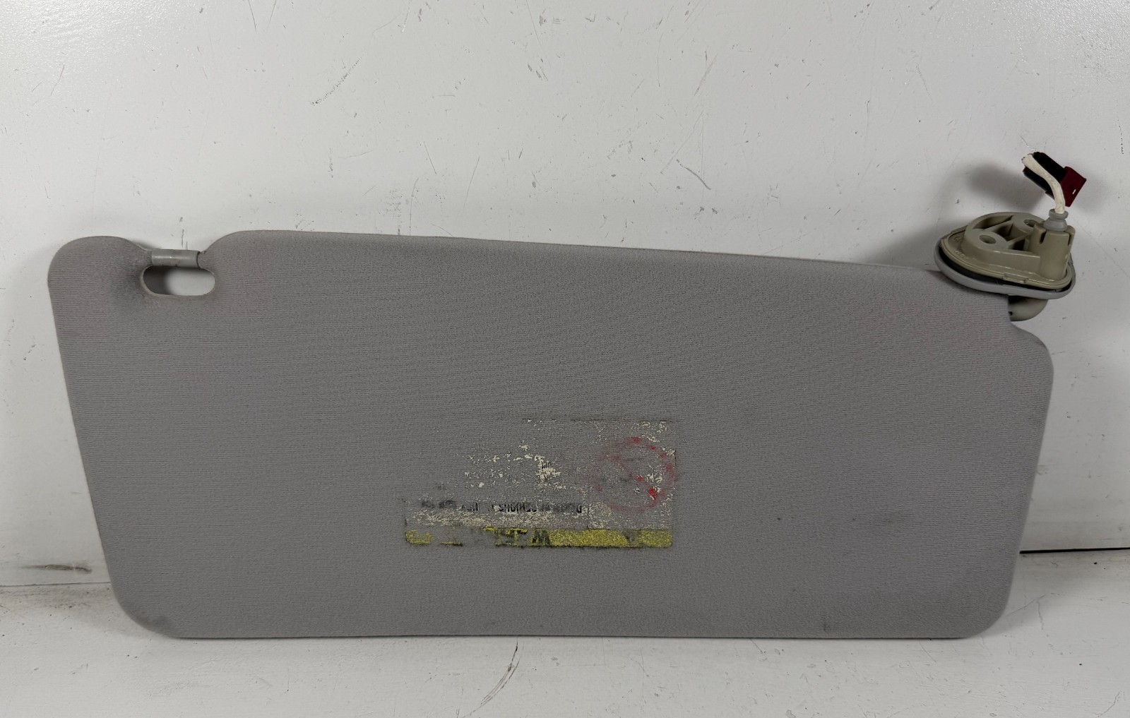 DRIVER LEFT SUN VISOR BMW E39 540i 530i 525i 8242555