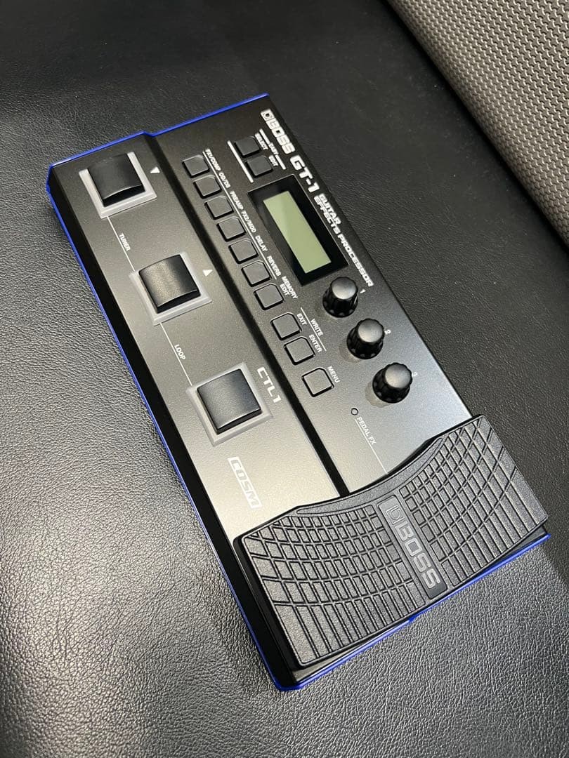 BOSS GT-1 437266