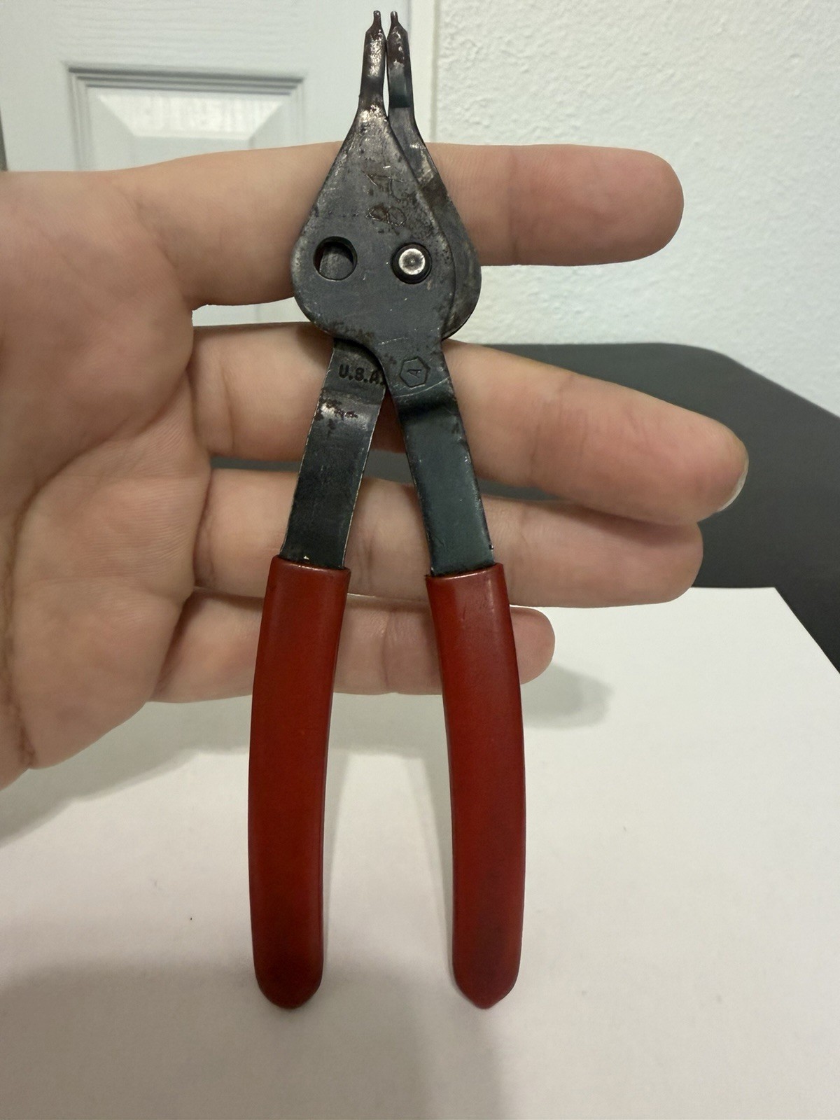MAC TOOLS TP32, SNAP - RING PLIERS, 6" LONG *REVERSIBLE*