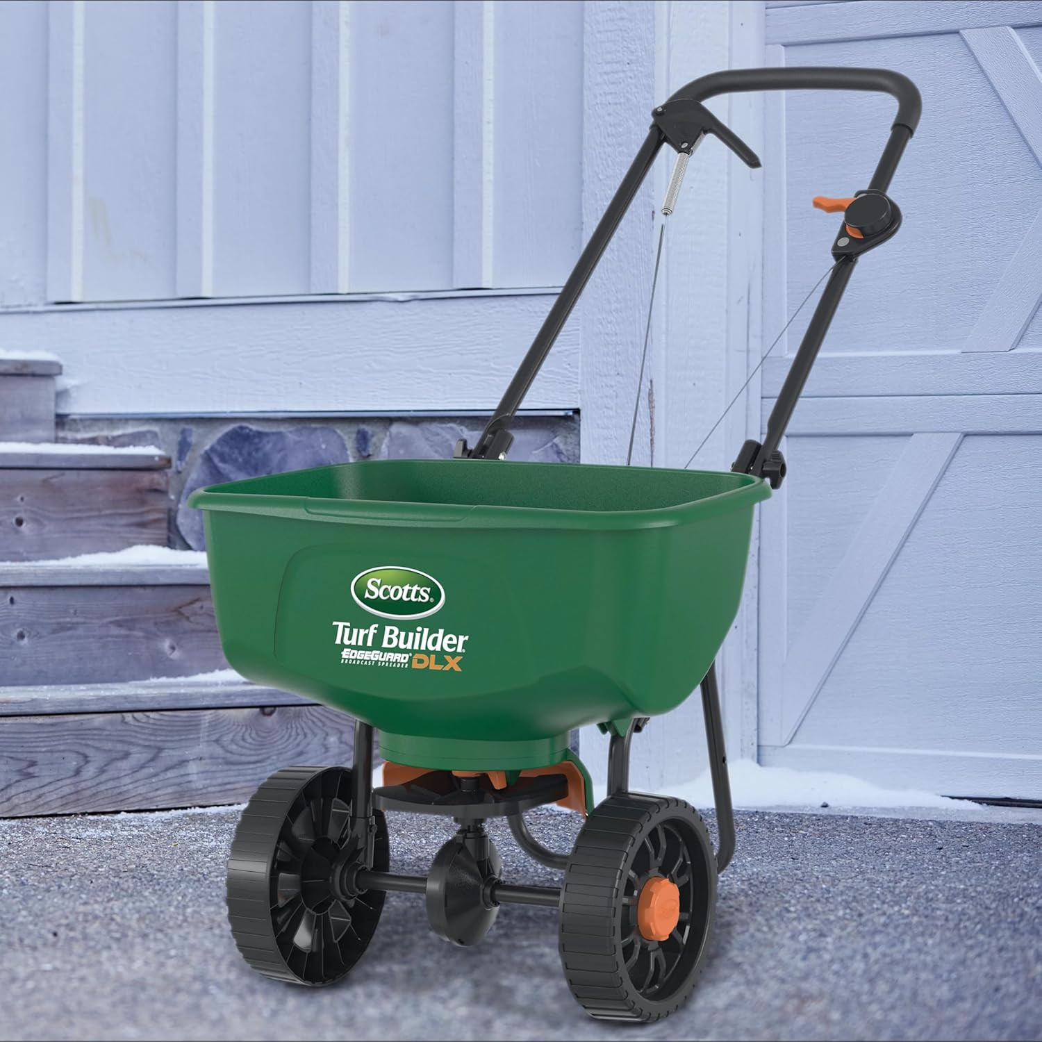 Turf Builder Edgeguard DLX Broadcast Spreader