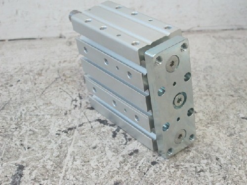 REXROTH 0822065102 PNEUMATIC CYLINDER/LINEAR ACTUATOR (NEW NO BOX)